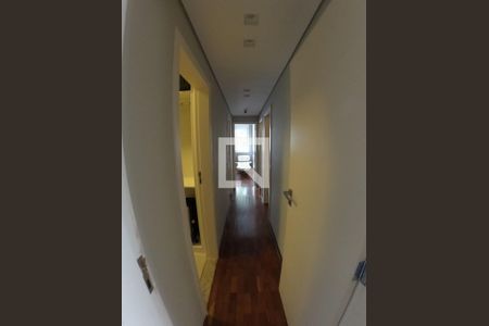 Apartamento à venda com 120m², 3 quartos e 1 vagaCorredor