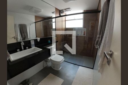 Apartamento à venda com 120m², 3 quartos e 1 vagaBanheiro