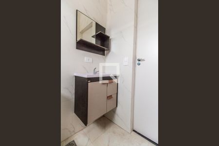 Studio para alugar com 65m², 2 quartos e 1 vaga Studio para alugar com 65m², 2 quartos e 1 vagaBanheiro