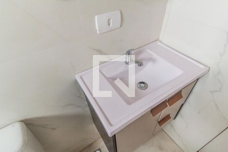 Studio para alugar com 65m², 2 quartos e 1 vaga Studio para alugar com 65m², 2 quartos e 1 vagaDetalhe do banheiro