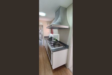 Apartamento à venda com 218m², 5 quartos e 4 vagasCozinha