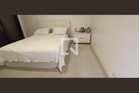 Apartamento à venda com 218m², 5 quartos e 4 vagasSuíte 3