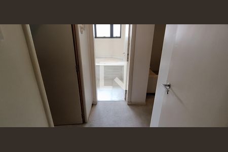 Apartamento à venda com 218m², 5 quartos e 4 vagasSuíte 3