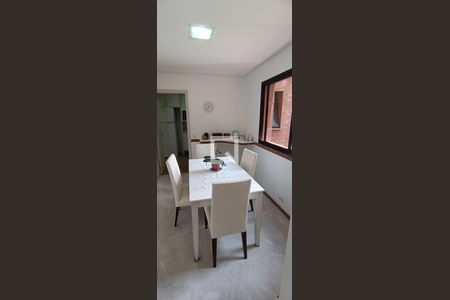 Apartamento à venda com 218m², 5 quartos e 4 vagasSala de Jantar