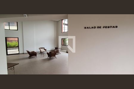 Apartamento à venda com 218m², 5 quartos e 4 vagasÁrea comum - Salão de festas