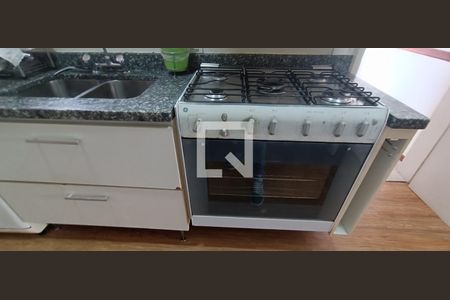 Apartamento à venda com 218m², 5 quartos e 4 vagasCozinha