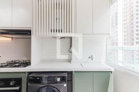 Sala / Cozinha / Lavanderia de apartamento para alugar com 2 quartos, 45m² em Butantã, São Paulo