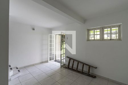 Casa à venda com 105m², 2 quartos e 2 vagasedícula