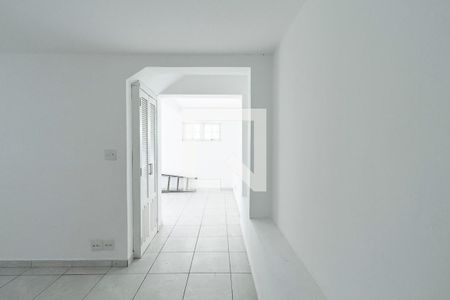 Casa à venda com 105m², 2 quartos e 2 vagasedícula