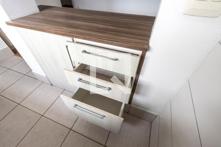 Casa à venda com 105m², 2 quartos e 2 vagasCozinha