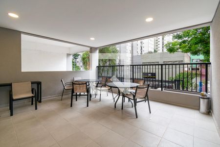 Apartamento para alugar com 35m², 2 quartos e 1 vagaÁrea comum - Salão de festas