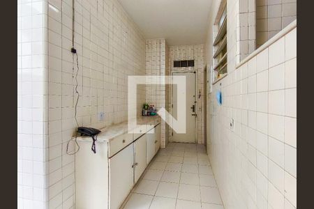 Apartamento para alugar com 130m², 3 quartos e 1 vagaÁrea de Serviço
