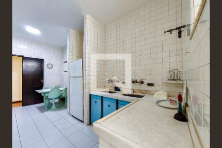 Apartamento para alugar com 130m², 3 quartos e 1 vagaCozinha