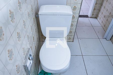 Casa para alugar com 65m², 1 quarto e 2 vagas Casa para alugar com 65m², 1 quarto e 2 vagasBanheiro