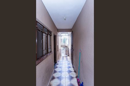 Casa para alugar com 65m², 1 quarto e 2 vagas Casa para alugar com 65m², 1 quarto e 2 vagasCorredor