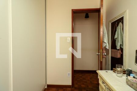 Casa à venda com 216m², 3 quartos e 3 vagasQuarto 2