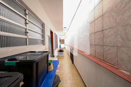 Casa à venda com 216m², 3 quartos e 3 vagasQuintal