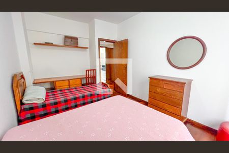 Apartamento à venda com 210m², 5 quartos e 3 vagasQuarto 4