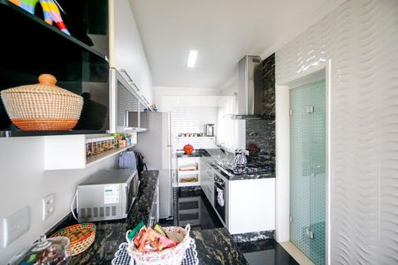 Apartamento à venda com 92m², 2 quartos e 2 vagasCozinha