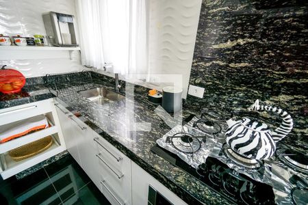 Apartamento à venda com 92m², 2 quartos e 2 vagasPia e cooktop