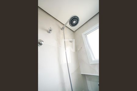 Apartamento à venda com 92m², 2 quartos e 2 vagasChuveiro