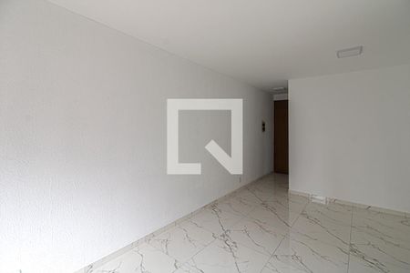 sala de apartamento para alugar com 3 quartos, 62m² em Parque Bristol, São Paulo