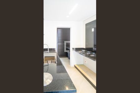 Casa à venda com 205m², 4 quartos e 2 vagasCozinha