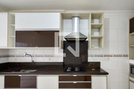 Apartamento para alugar com 135m², 2 quartos e 2 vagasCozinha
