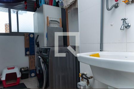 Apartamento à venda com 92m², 2 quartos e 2 vagas Apartamento à venda com 92m², 2 quartos e 2 vagasÁrea de Serviço