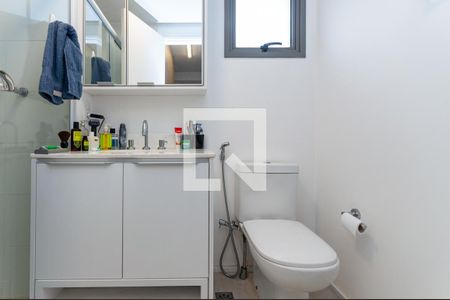 Apartamento à venda com 92m², 2 quartos e 2 vagas Apartamento à venda com 92m², 2 quartos e 2 vagasBanheiro da Suíte