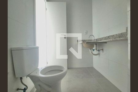 Apartamento para alugar com 71m², 2 quartos e 2 vagasBanheiro da Suíte