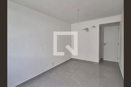 Apartamento para alugar com 71m², 2 quartos e 2 vagasSuite