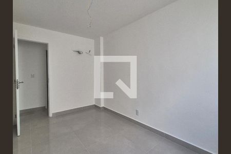Apartamento para alugar com 71m², 2 quartos e 2 vagasQuarto