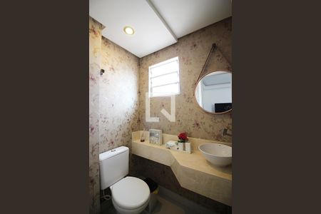 Apartamento à venda com 105m², 2 quartos e 2 vagasLavabo