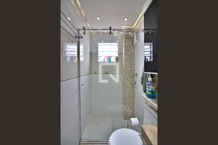 Apartamento à venda com 105m², 2 quartos e 2 vagasBanheiro Social