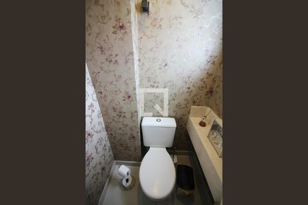 Apartamento à venda com 105m², 2 quartos e 2 vagasLavabo