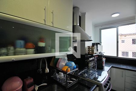 Apartamento à venda com 105m², 2 quartos e 2 vagasCozinha