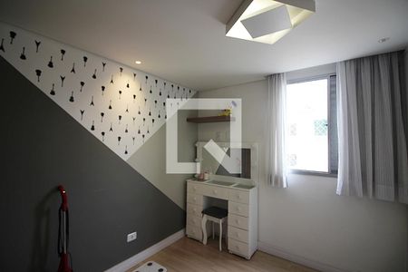 Apartamento à venda com 105m², 2 quartos e 2 vagasQuarto 2