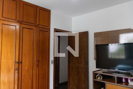 Apartamento à venda com 140m², 4 quartos e 2 vagasQuarto 1