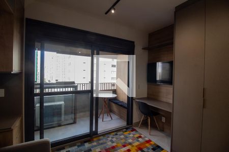 Sala / Quarto - Studio de kitnet/studio para alugar com 1 quarto, 29m² em Campo Belo, São Paulo