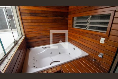 Apartamento à venda com 350m², 4 quartos e 2 vagasHidro