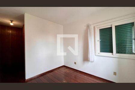 Apartamento à venda com 160m², 4 quartos e 2 vagasquarto