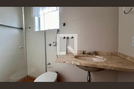 Apartamento à venda com 160m², 4 quartos e 2 vagasbanho