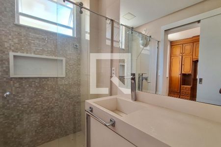 Apartamento para alugar com 112m², 3 quartos e 1 vaga Apartamento para alugar com 112m², 3 quartos e 1 vagaBanheiro da Suíte