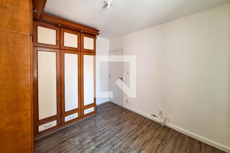 Apartamento para alugar com 112m², 3 quartos e 1 vaga Apartamento para alugar com 112m², 3 quartos e 1 vagaQuarto 2