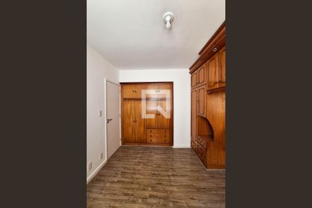 Apartamento para alugar com 112m², 3 quartos e 1 vaga Apartamento para alugar com 112m², 3 quartos e 1 vagaSuíte