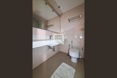 Apartamento para alugar com 112m², 3 quartos e 1 vaga Apartamento para alugar com 112m², 3 quartos e 1 vagaBanheiro Social