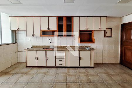 Apartamento para alugar com 112m², 3 quartos e 1 vaga Apartamento para alugar com 112m², 3 quartos e 1 vagaCozinha