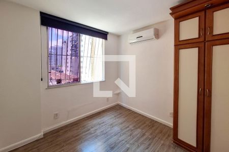 Quarto 2 de apartamento para alugar com 3 quartos, 112m² em Icaraí, Niterói