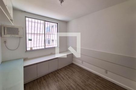 Quarto 1 de apartamento para alugar com 3 quartos, 112m² em Icaraí, Niterói